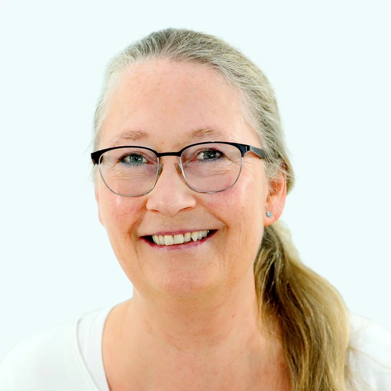 Angela Irwin — Zahnmedizinische Prophylaxeassistentin